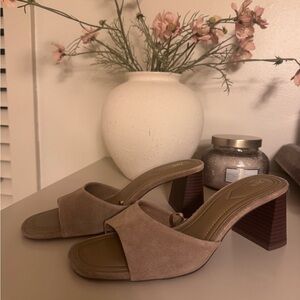 NWOT Zara Split Suede Block Heeled Sandals